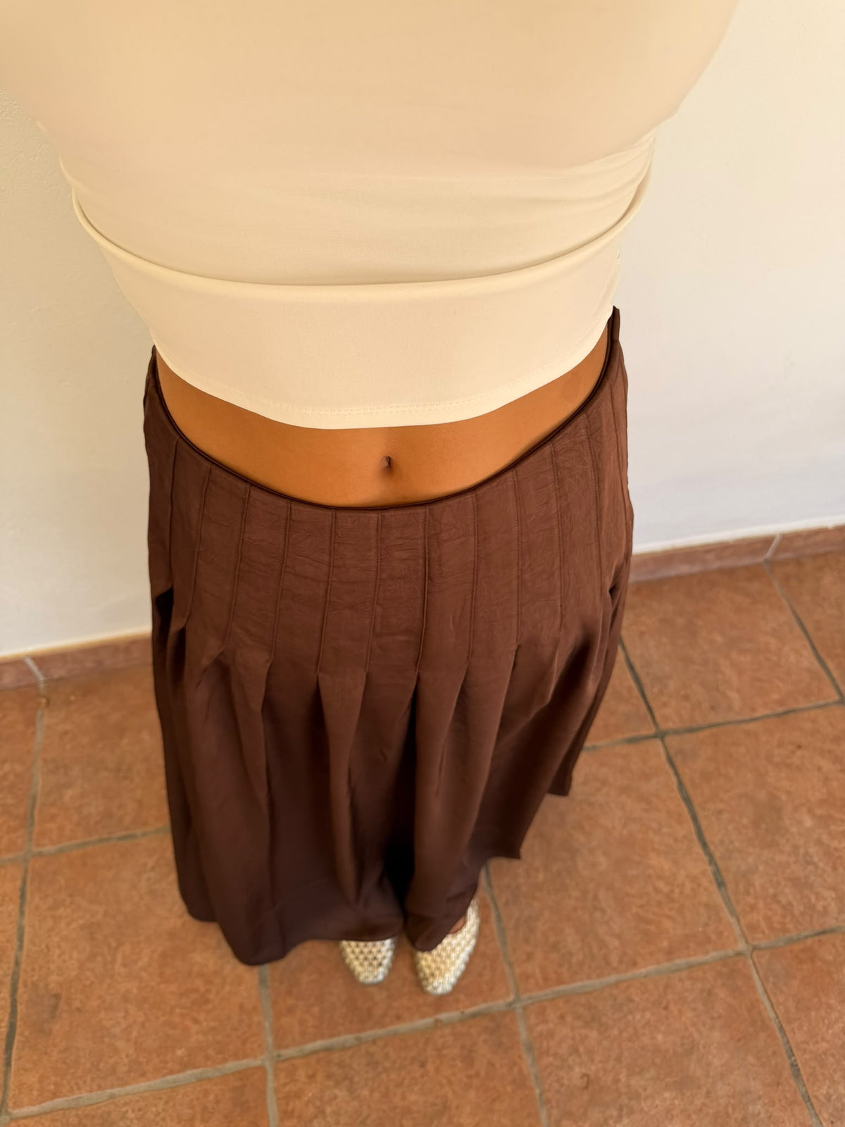 Falda Tierra Oscura