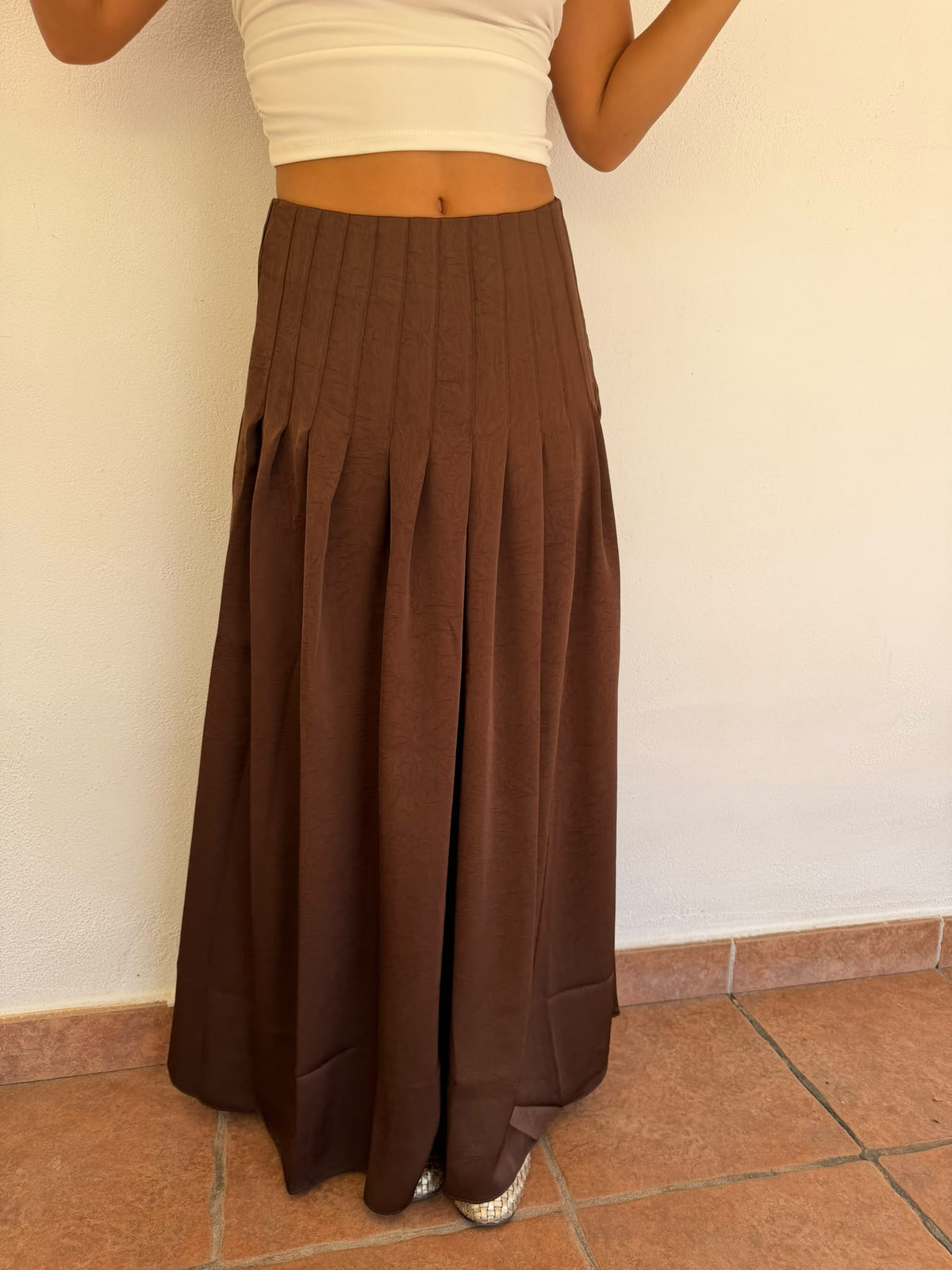 Falda Tierra Oscura